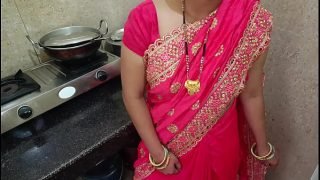 Hot Sex With Home Alone Sexy Tamil Bhabhi