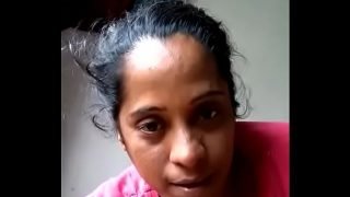 Kochi lady gives blowjob black dick